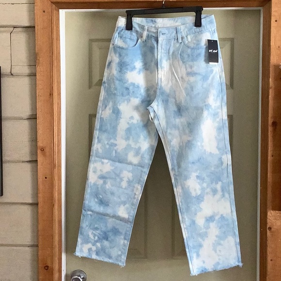 Wet Seal High Rise Relaxed Fit Jean (Junior) - Picture 6 of 14